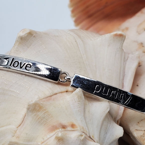 Silver Bracelet Graphic/Words - Picture 4 of 11